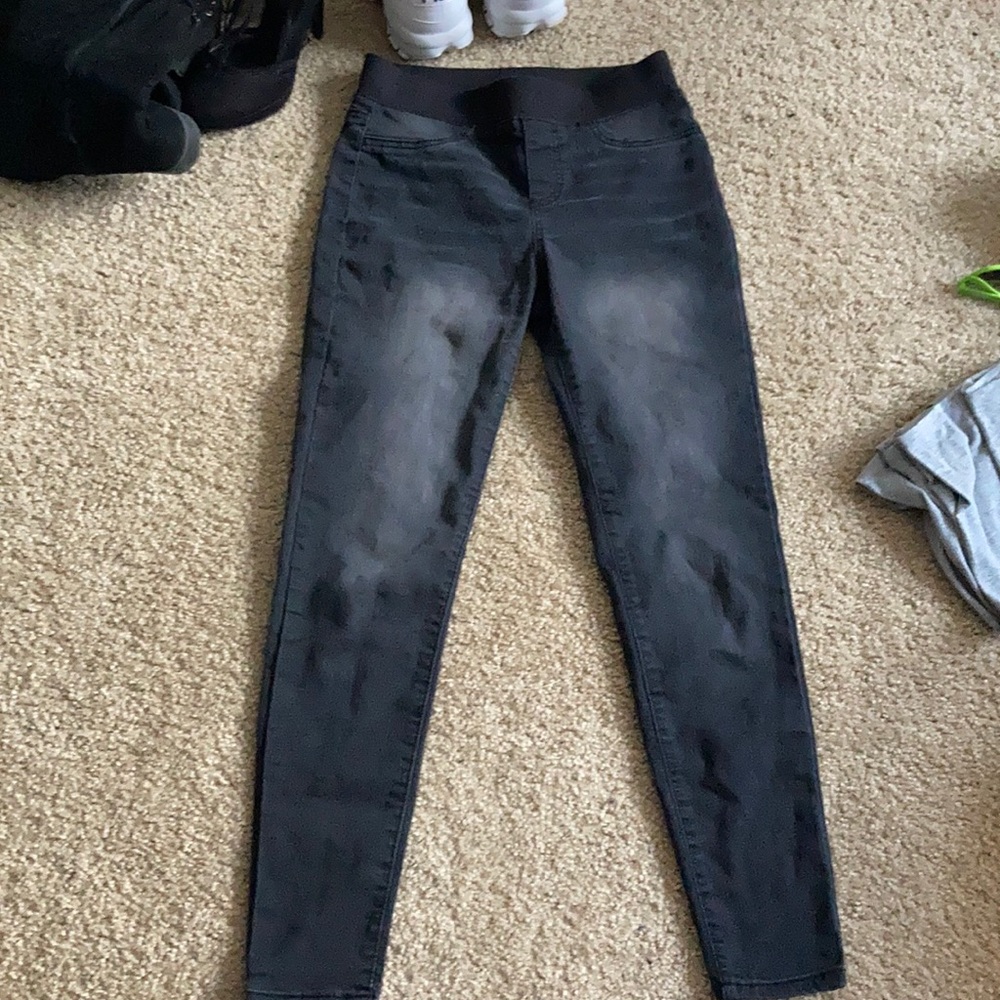 Black Skinny Jeans